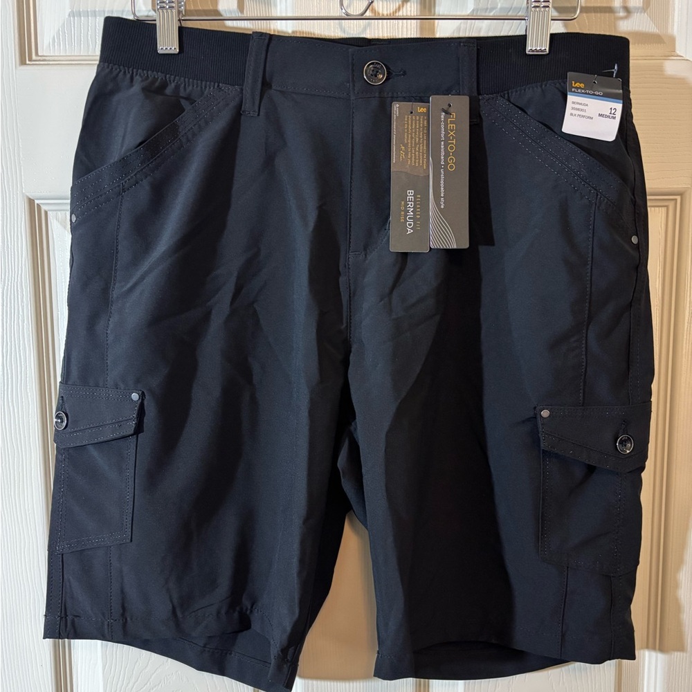 Lee woman’s Dark Cargo Shorts